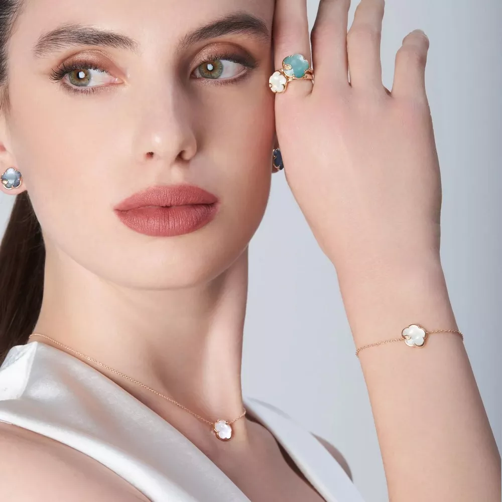 Кольє Petit Joli Lunaire 0.01/2.26 ct 2.626 g