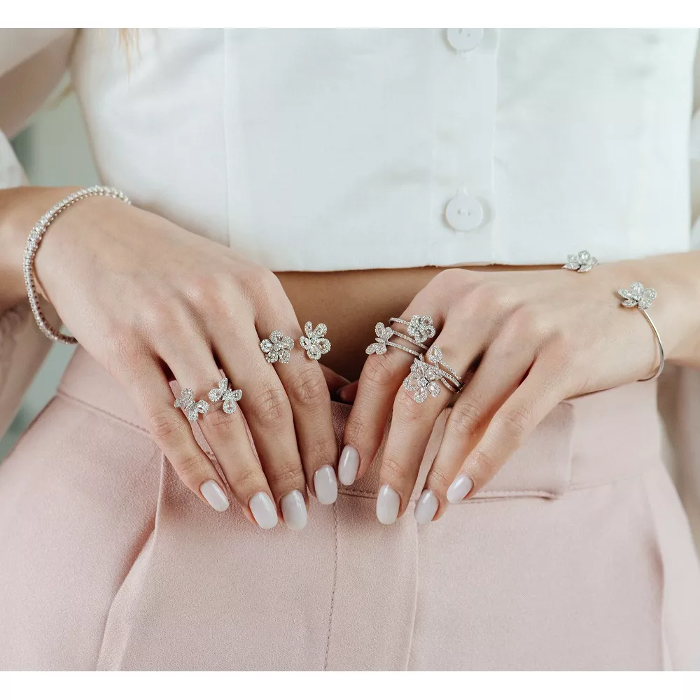 Каблучка Bouquet 0.66/0.87 ct 6.60 g Каблучка Bouquet 0.66/0.87 ct 6.60 g